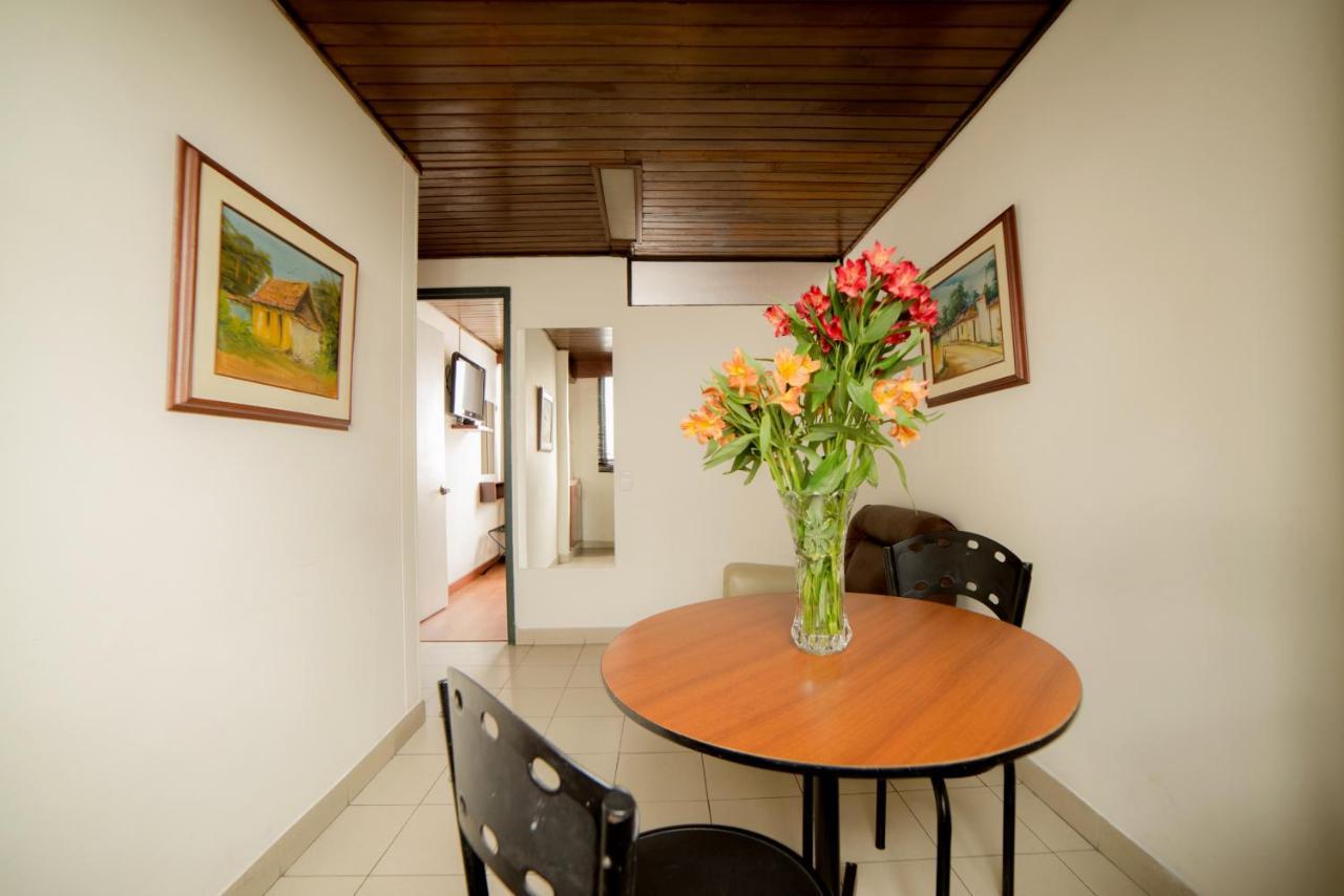 Apartamentos Galerias Bogotá Exteriör bild